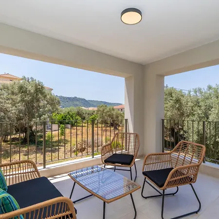 La Lucciola Hotel de apartamente Lefkáda