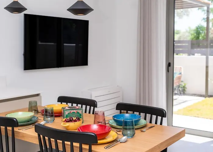 La Lucciola מלון דירות